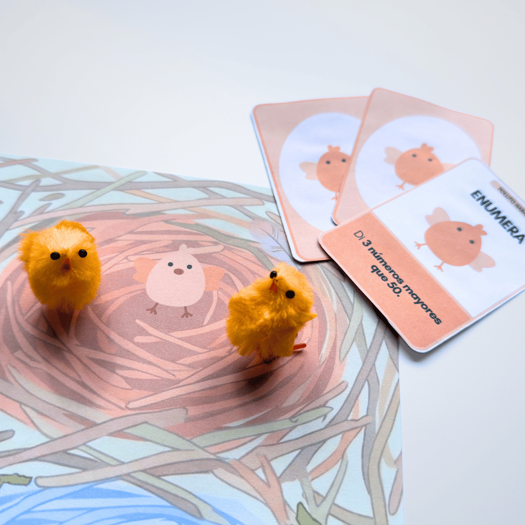 Tarjetas pollito amarillo